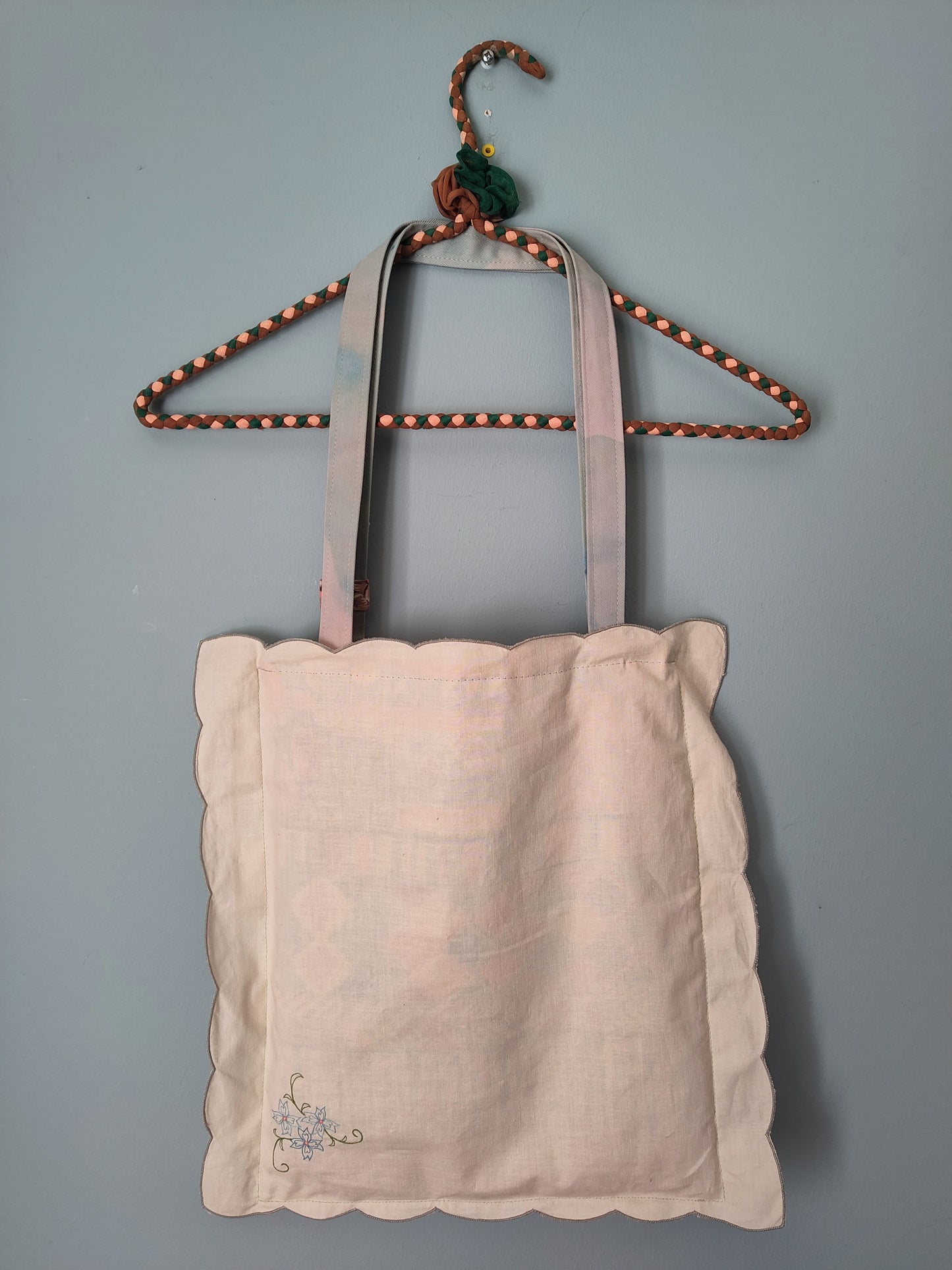 Scalloped Edge/Blue Checkered | Vintage Textile Tote