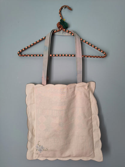 Scalloped Edge/Blue Checkered | Vintage Textile Tote